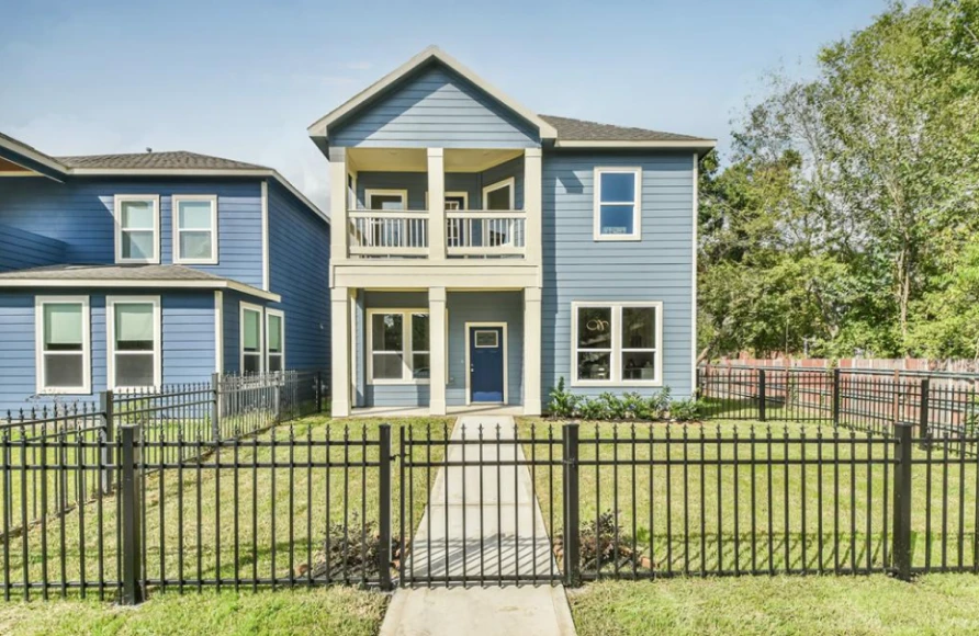 Galería-Cashel Glenn-Antigua-Texas-Group-1